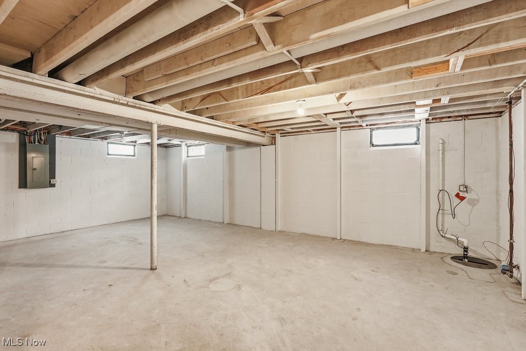 8800 Lawton Drive Macedonia OH 44056