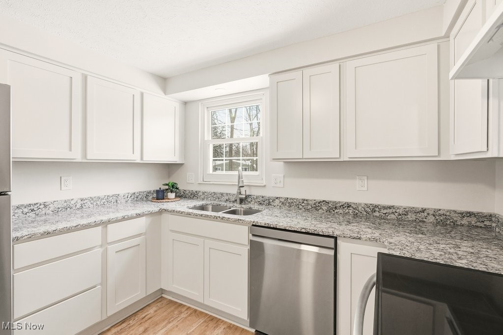 8800 Lawton Drive Macedonia OH 44056