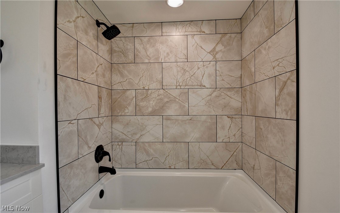 431 Cedar Lane New Philadelphia OH 44663