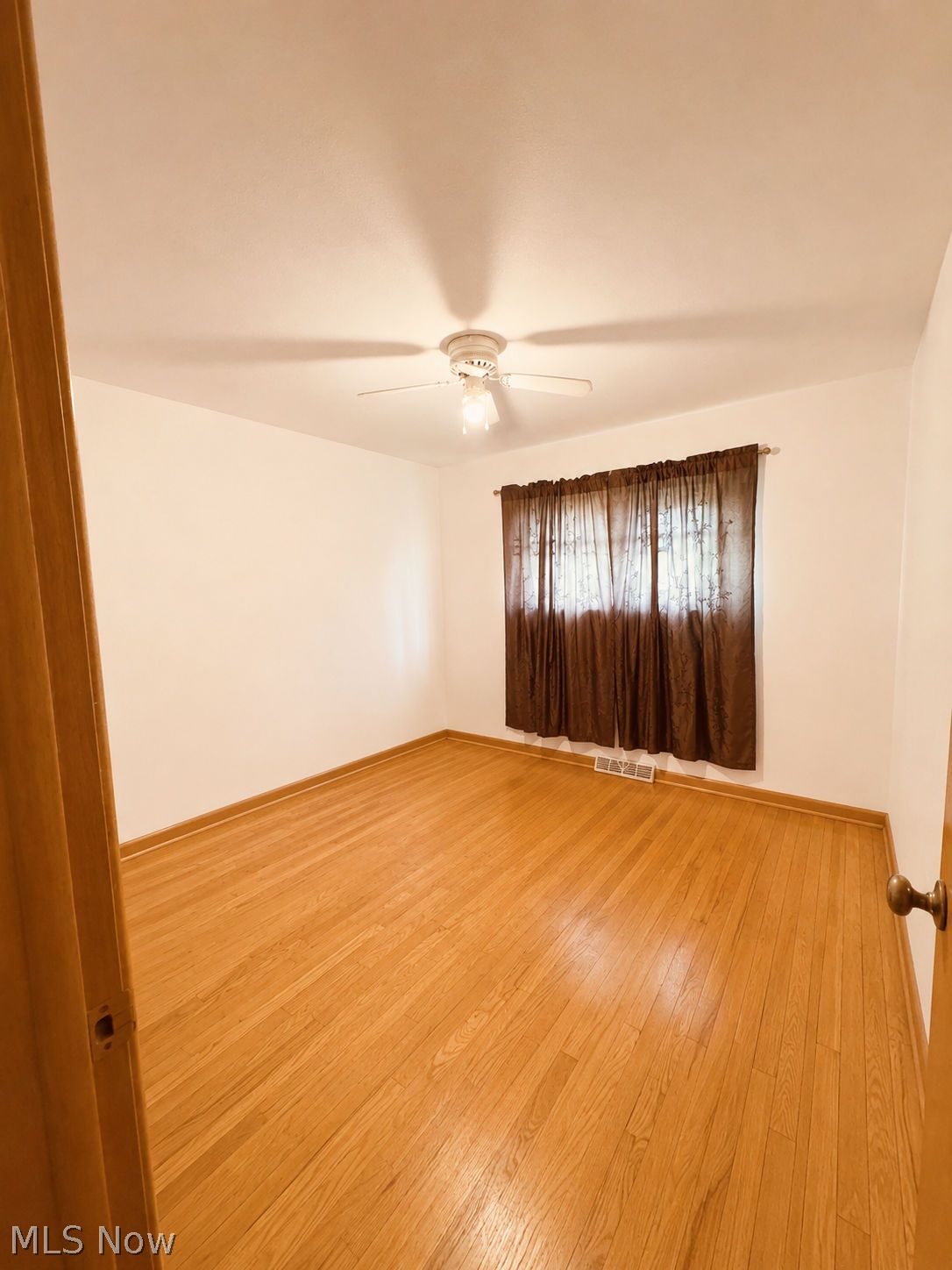 2413 Lincoln Avenue Parma OH 44134