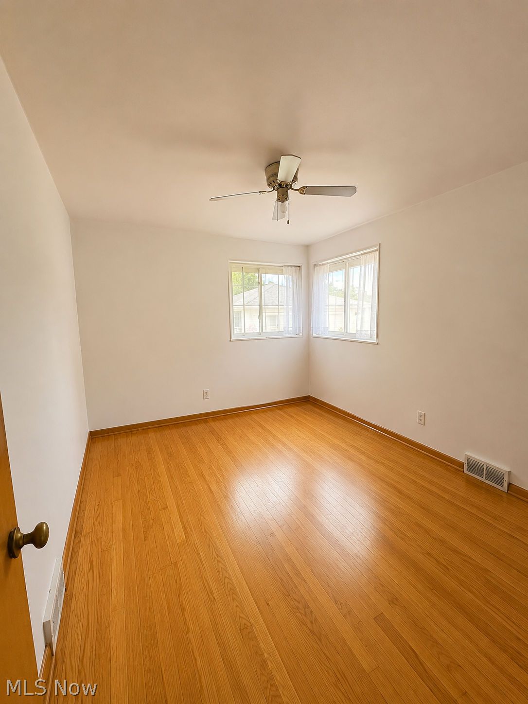 2413 Lincoln Avenue Parma OH 44134