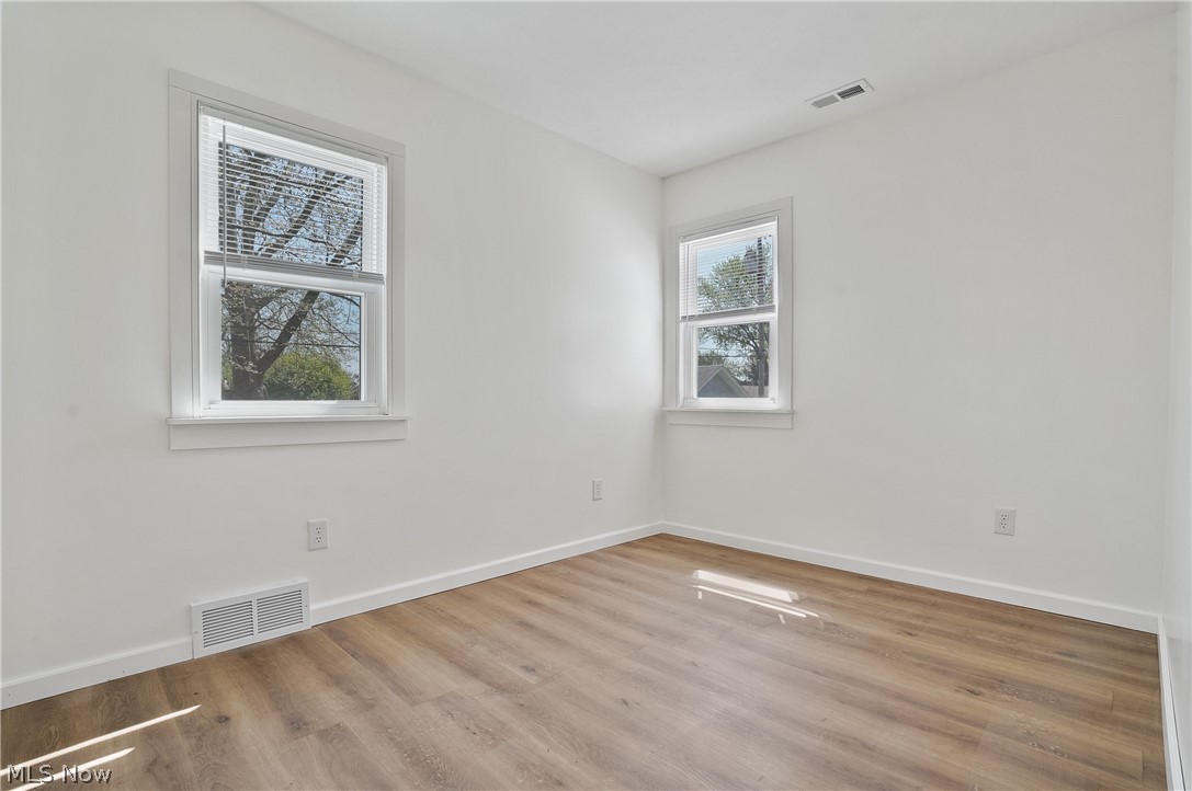 392 Rexford Street Akron OH 44314