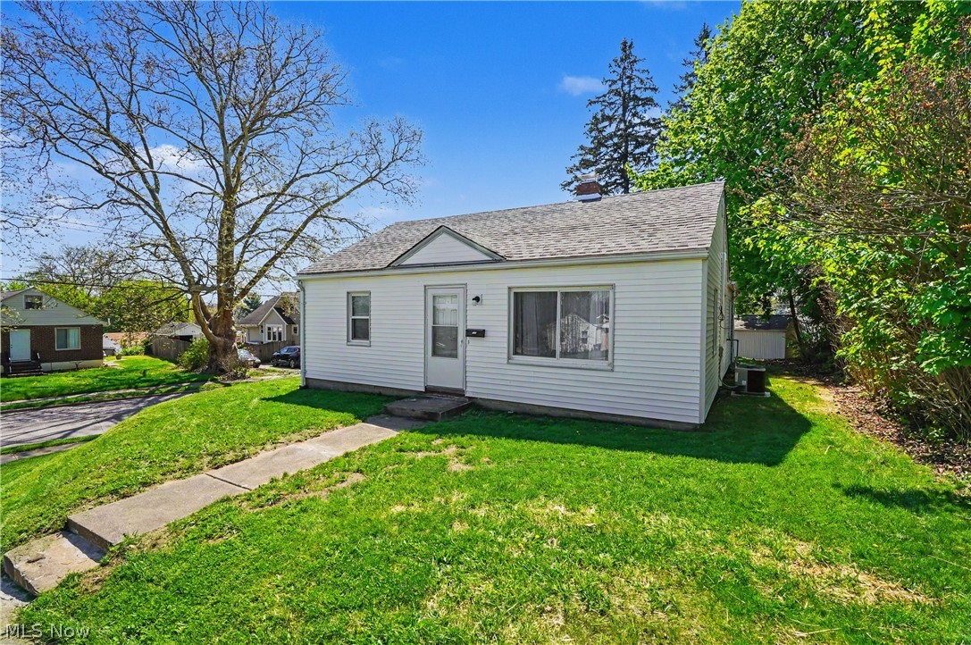 392 Rexford Street Akron OH 44314