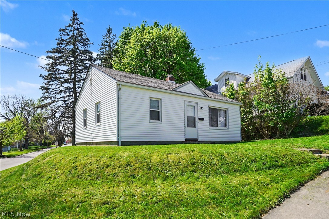 392 Rexford Street Akron OH 44314