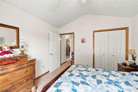 3712 Heron Drive Lorain OH 44053