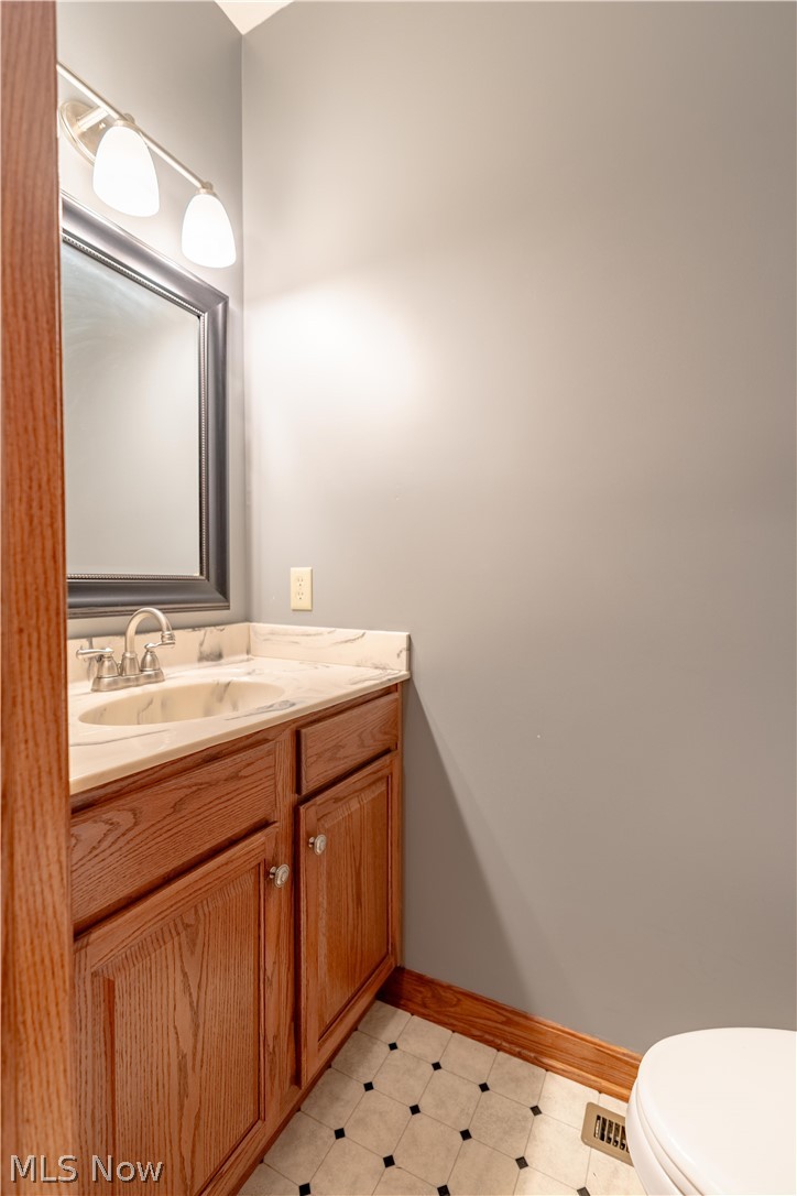 2931 Blue Ash Avenue NW Canton OH 44708