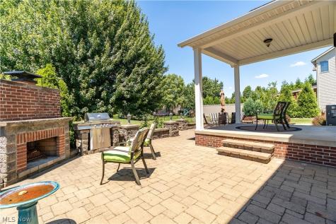 2931 Blue Ash Avenue NW Canton OH 44708