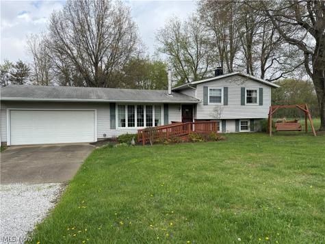 6301 Georgetown Street Louisville OH 44641