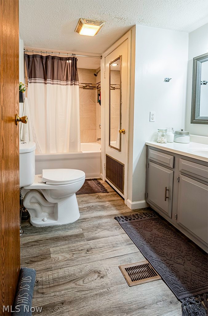 215 Lake Shore Terrace Warren OH 44483