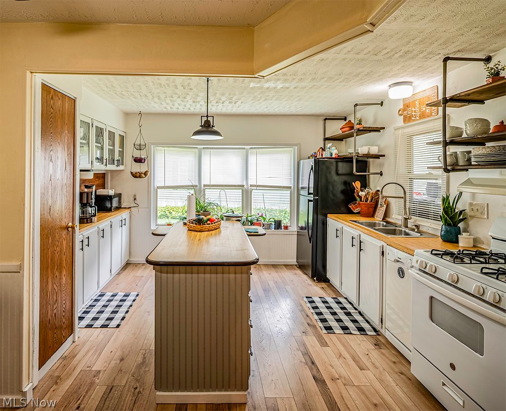 215 Lake Shore Terrace Warren OH 44483
