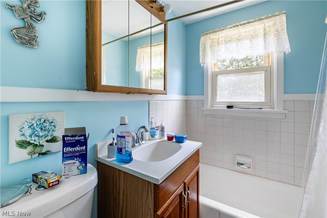 1644 37th Street NW Canton OH 44709