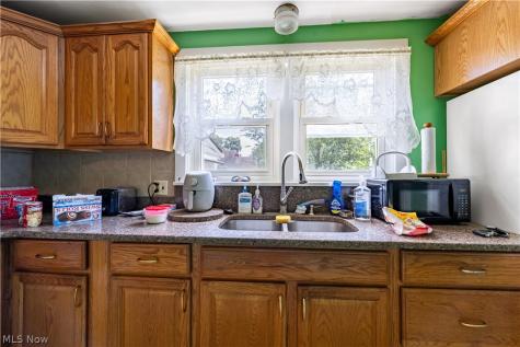 1644 37th Street NW Canton OH 44709