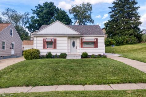 44 15th Street NW Massillon OH 44647