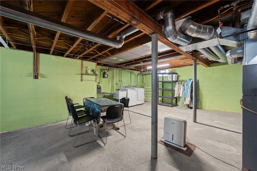 44 15th Street NW Massillon OH 44647