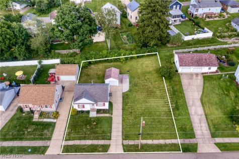 44 15th Street NW Massillon OH 44647