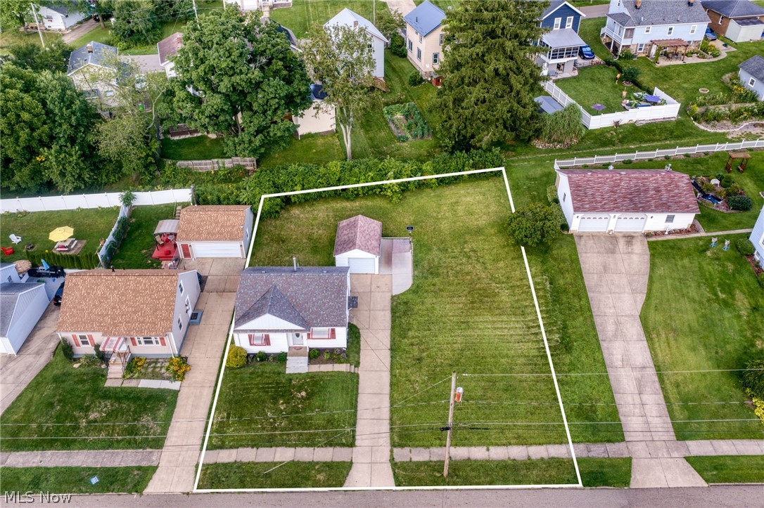 44 15th Street NW Massillon OH 44647