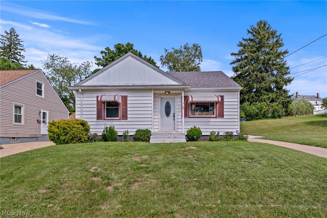 44 15th Street NW Massillon OH 44647