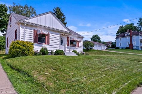 44 15th Street NW Massillon OH 44647
