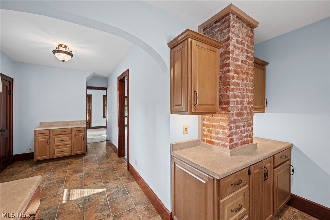 957 Cleveland Avenue Amherst OH 44001