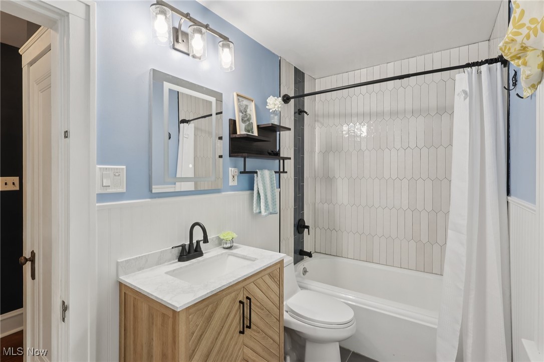 2482 Princeton Road Cleveland Heights OH 44118