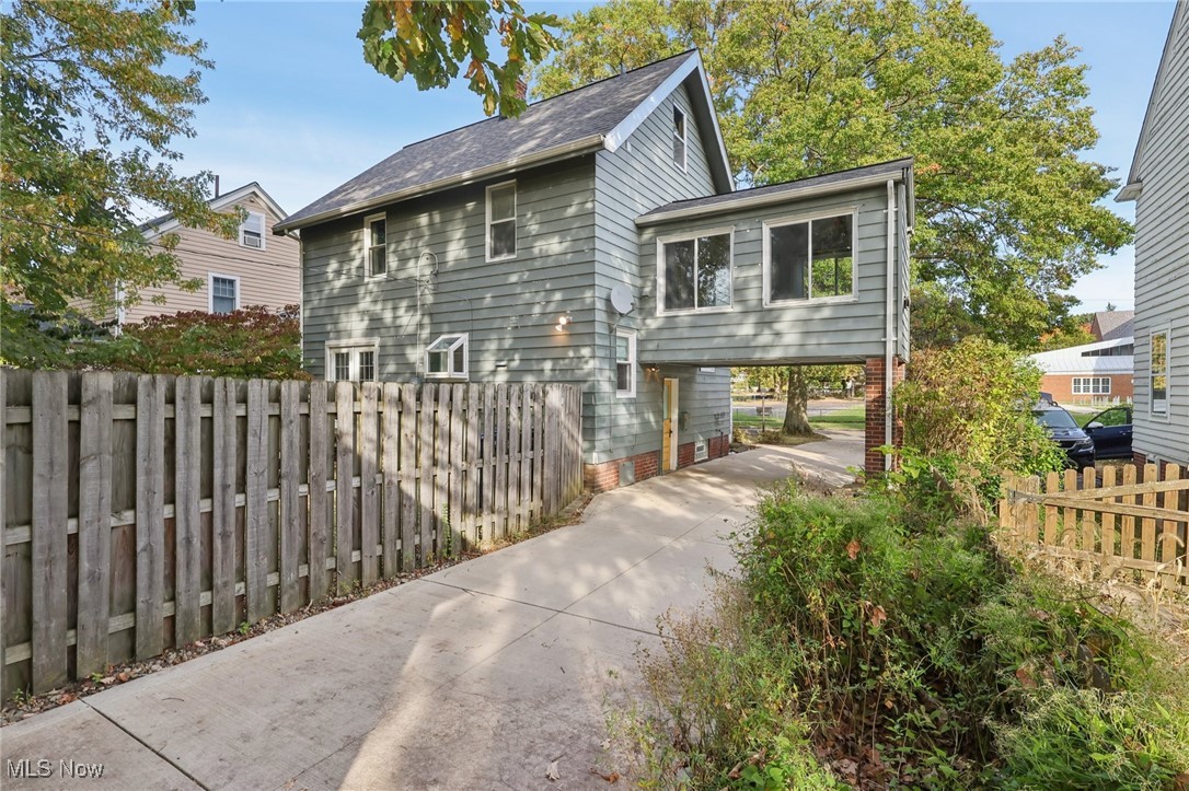 2482 Princeton Road Cleveland Heights OH 44118