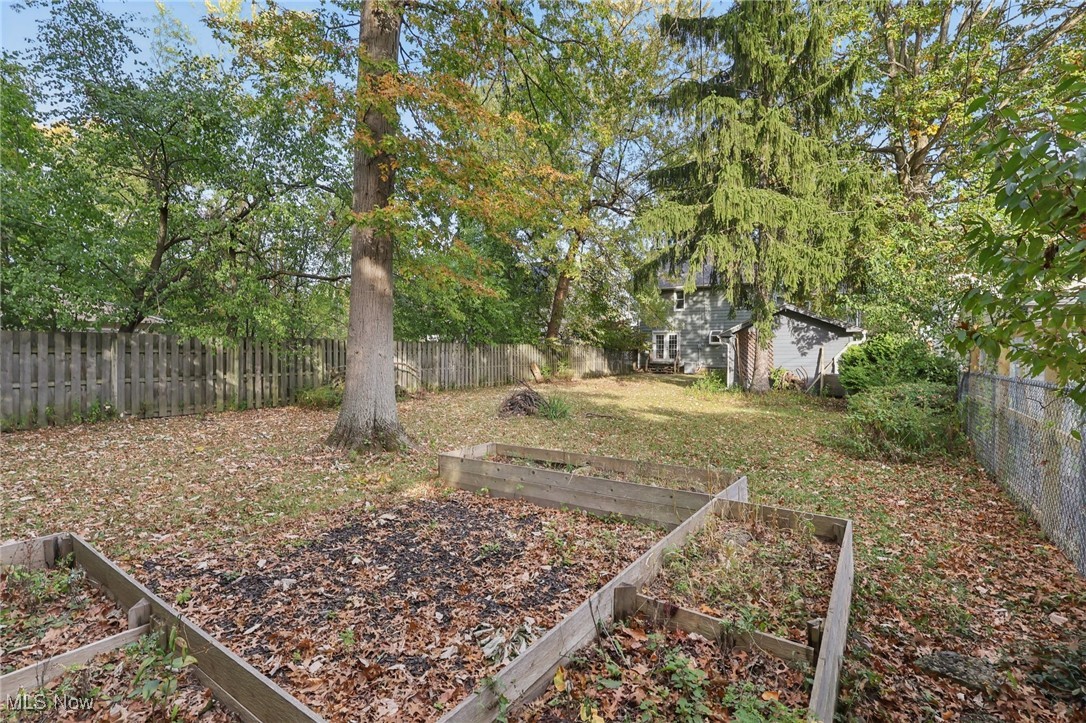 2482 Princeton Road Cleveland Heights OH 44118