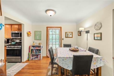 449 Dover Center Road Bay Village OH 44140