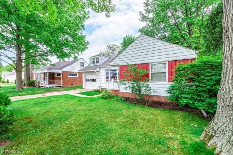 449 Dover Center Road Bay Village OH 44140