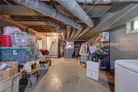 449 Dover Center Road Bay Village OH 44140