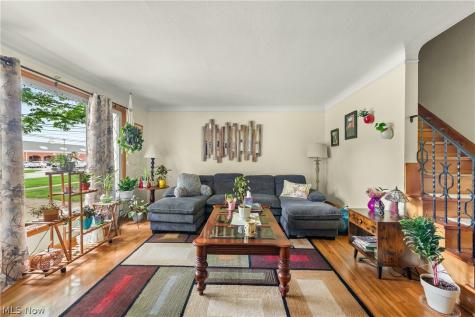 449 Dover Center Road Bay Village OH 44140