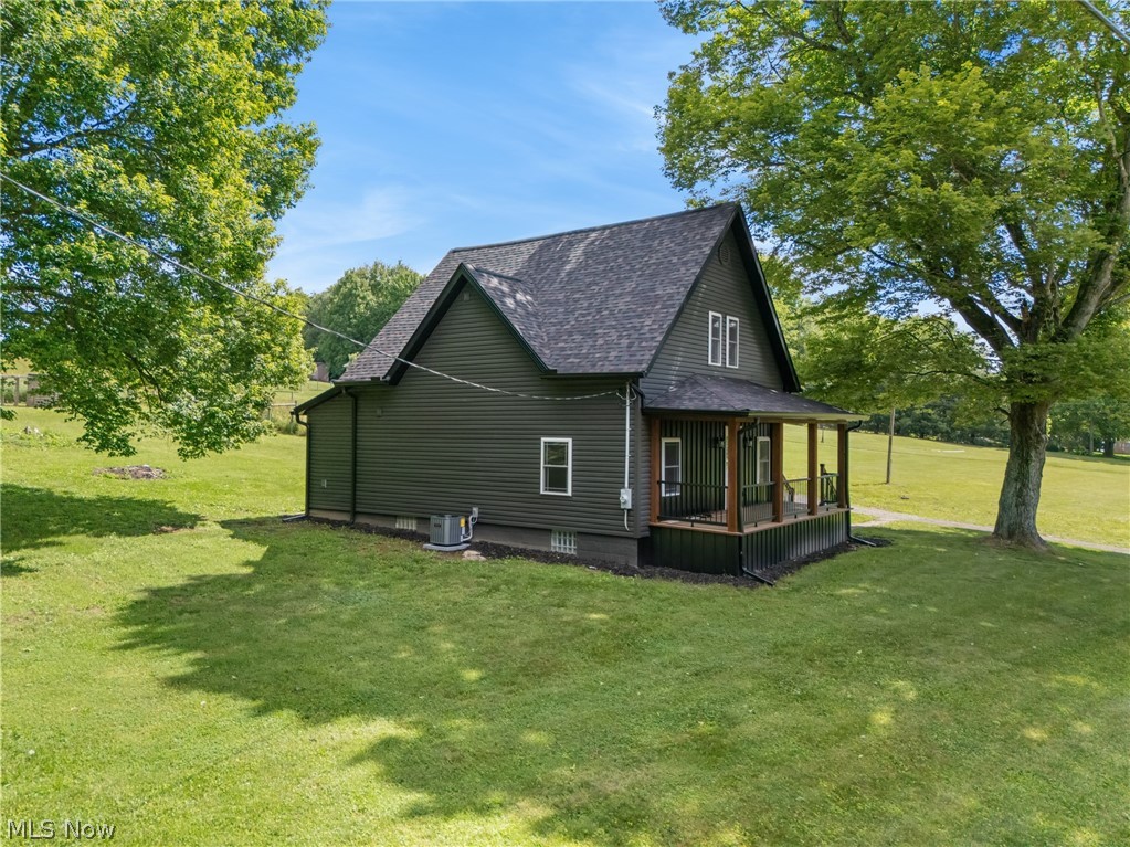 3367 Howenstine Drive SE East Sparta OH 44626