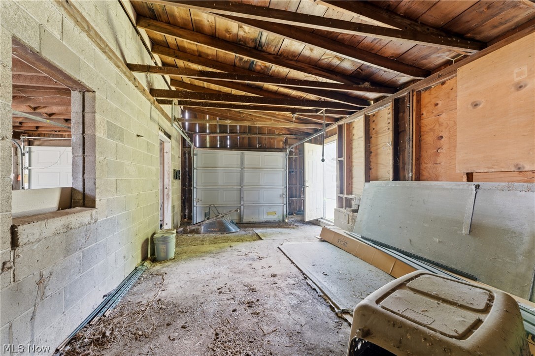 3367 Howenstine Drive SE East Sparta OH 44626