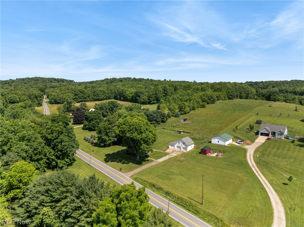 3367 Howenstine Drive SE East Sparta OH 44626