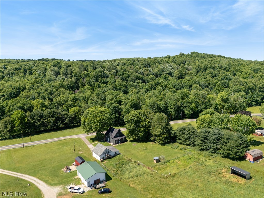 3367 Howenstine Drive SE East Sparta OH 44626