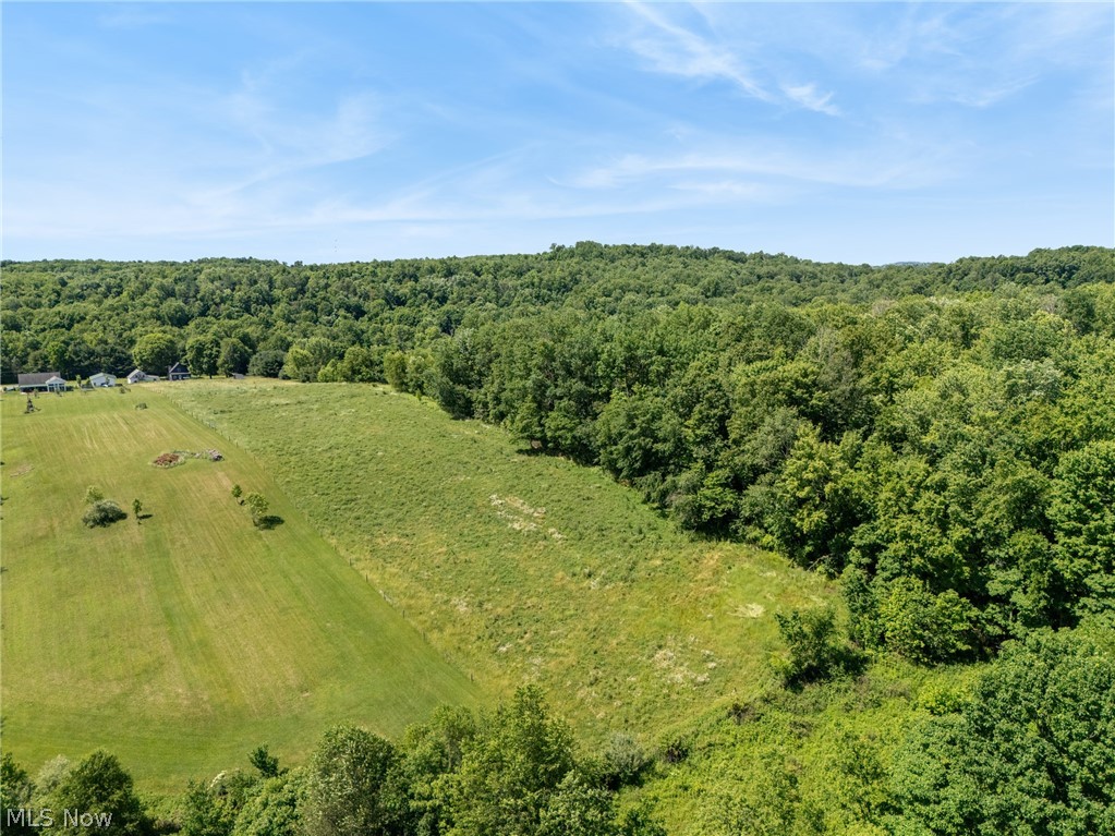 3367 Howenstine Drive SE East Sparta OH 44626