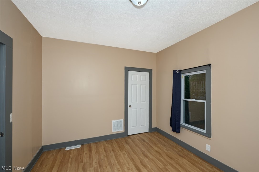 906 E Buchtel Avenue Akron OH 44319