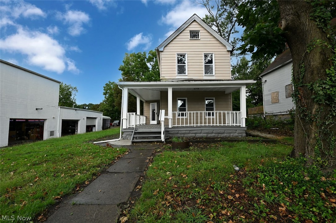 906 E Buchtel Avenue Akron OH 44319