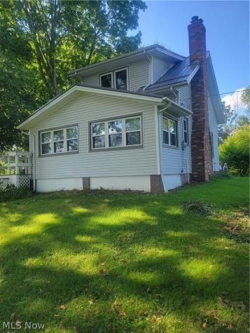 7507 Hankee Road Garrettsville OH 44231