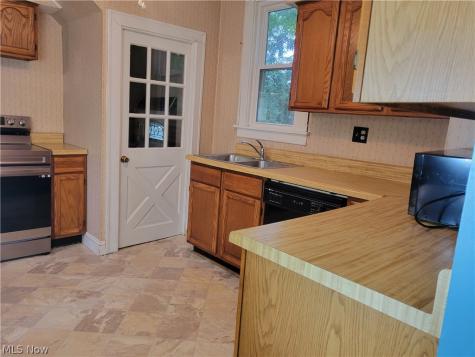 7507 Hankee Road Garrettsville OH 44231