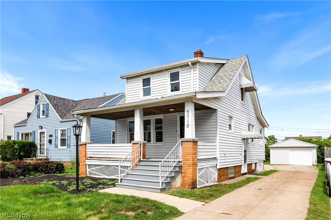 5710 Laverne Avenue Parma OH 44129