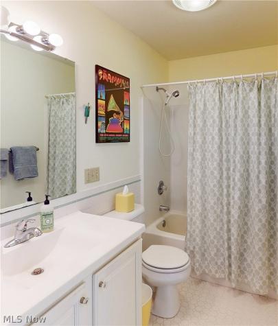 30 Blackberry Drive Hudson OH 44236