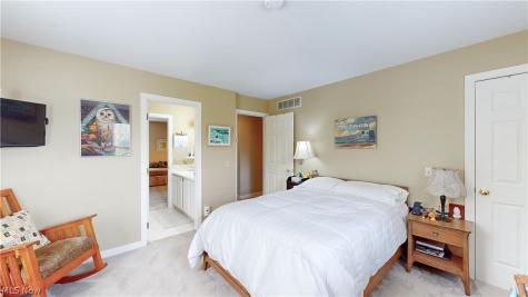 30 Blackberry Drive Hudson OH 44236