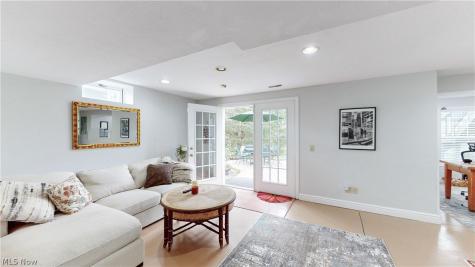 30 Blackberry Drive Hudson OH 44236