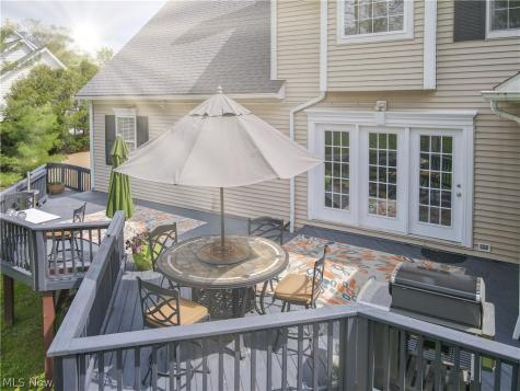 30 Blackberry Drive Hudson OH 44236