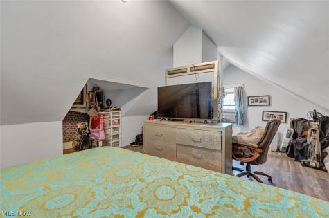 2906 Natchez Avenue Cleveland OH 44109
