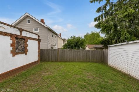 2906 Natchez Avenue Cleveland OH 44109