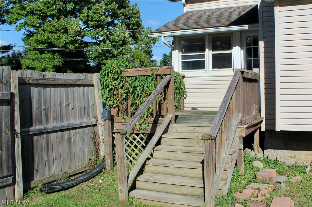 306 S Hazelwood Avenue Youngstown OH 44509