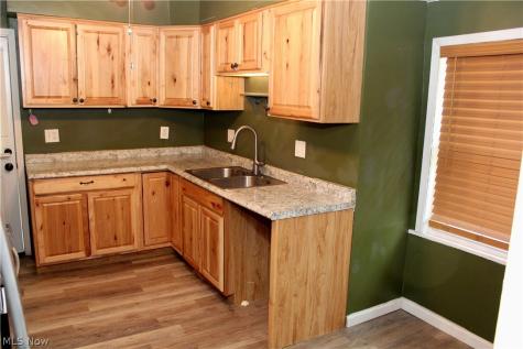 306 S Hazelwood Avenue Youngstown OH 44509