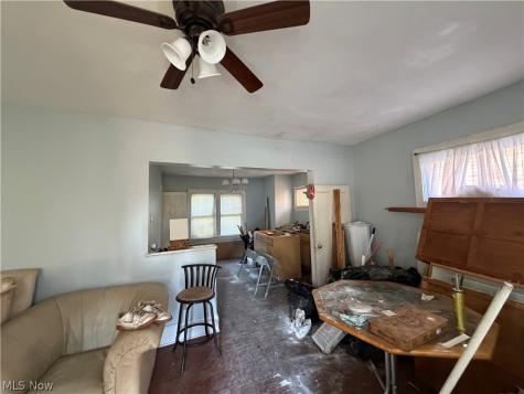 3820 E 154th Street Cleveland OH 44128