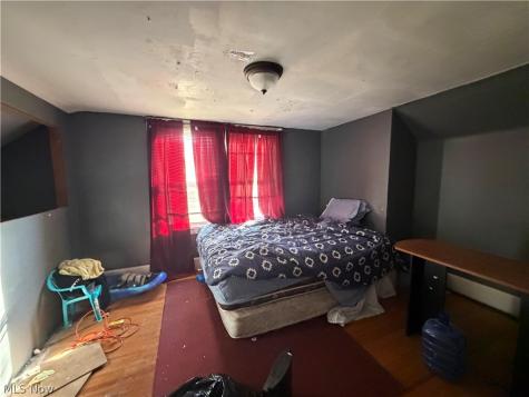3820 E 154th Street Cleveland OH 44128